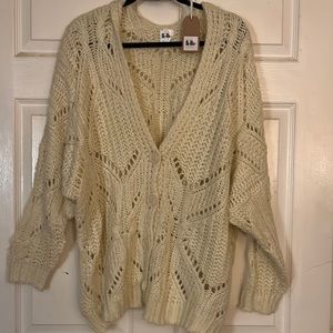 NWT Hellie cream cardigan. Button front. One size